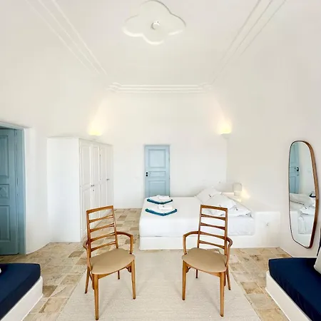 Ilia Villa *